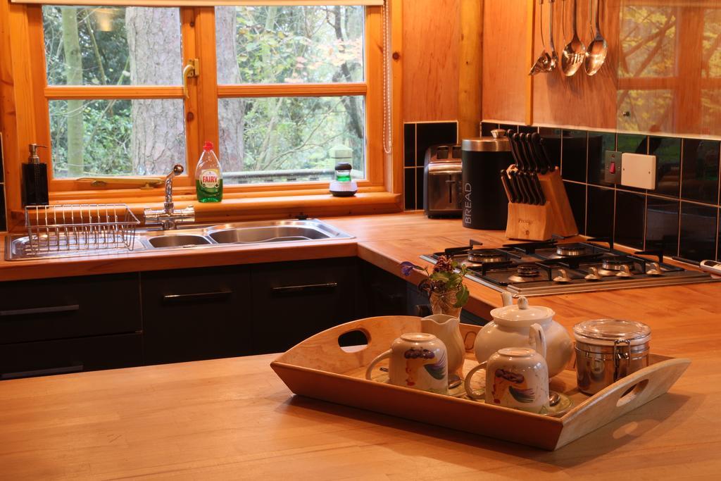 Pinetum Lodge Gloucester Chambre photo